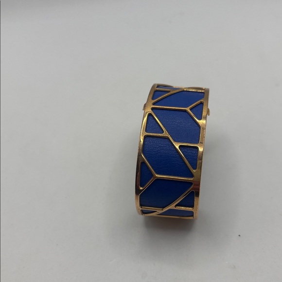 Les Georgettes Solaire gold-finish cuff bracelet Capri blue leather insert Euro - Picture 8 of 8